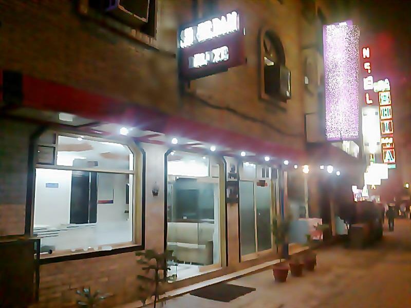 Hotel Shreeram Deluxe Νέο Δελχί Εξωτερικό φωτογραφία