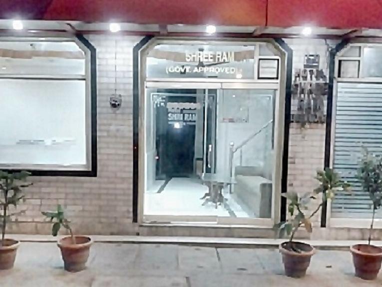 Hotel Shreeram Deluxe Νέο Δελχί Εξωτερικό φωτογραφία