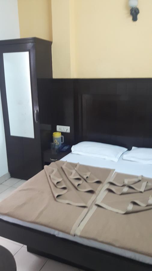 Hotel Shreeram Deluxe Νέο Δελχί Εξωτερικό φωτογραφία